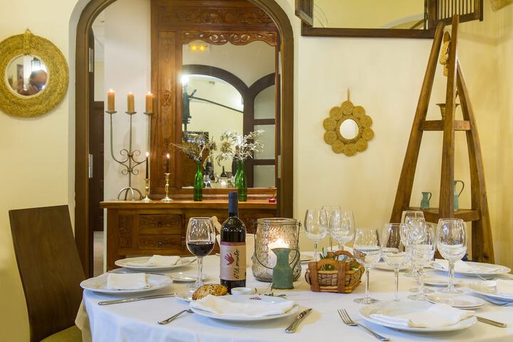 Dining 83 of 174