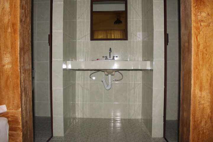 Room 7 of 35