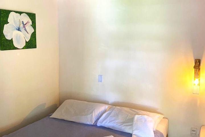 Room 30 of 99