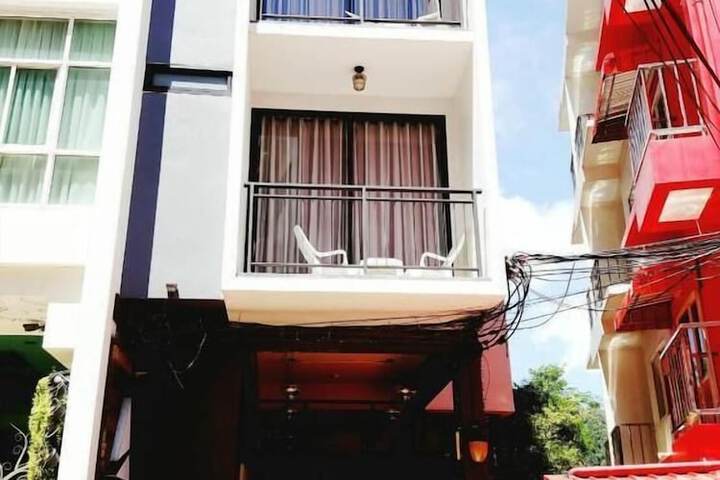 Hotel Entry