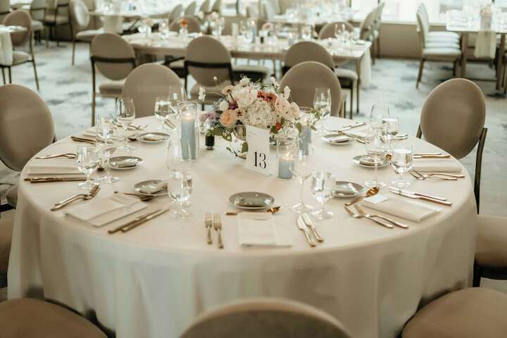 Ballroom/Hall 86 of 107