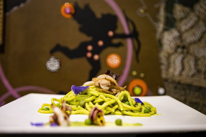 Dining 85 of 122