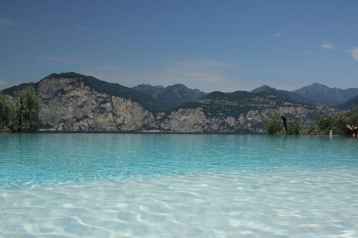 Pool 43 of 68