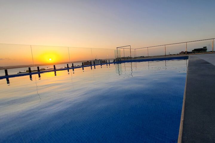 Pool 42 of 66