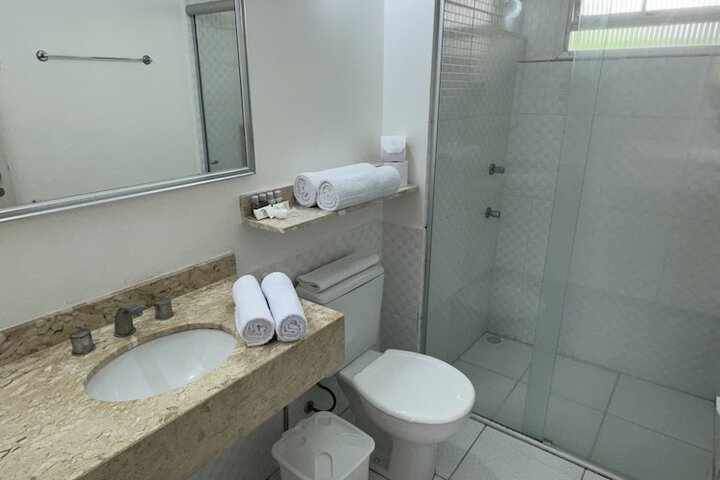 Room 9 of 40