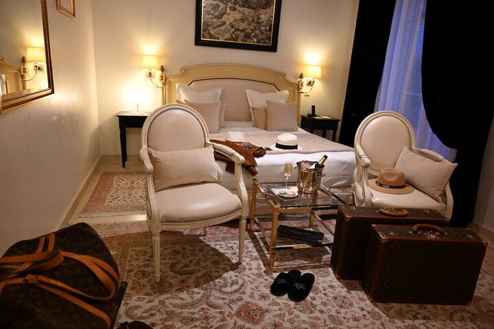 Room 26 of 74
