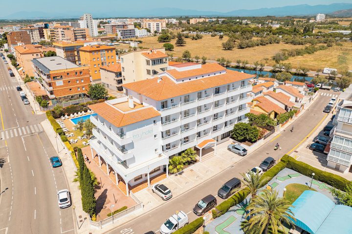 BAY HOTEL