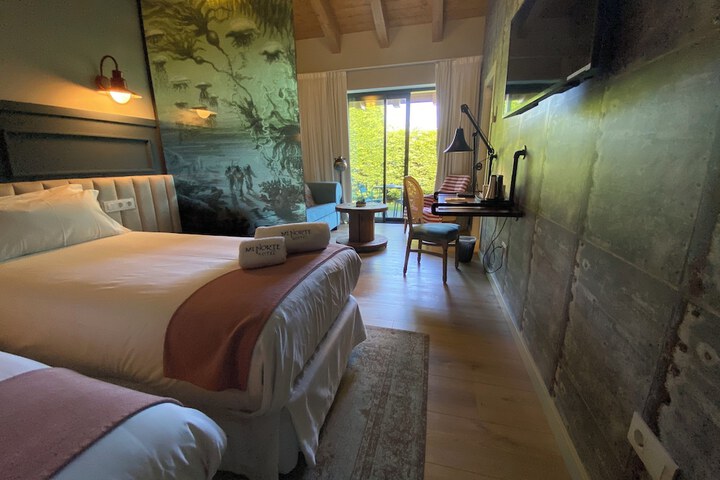 Room 17 of 41