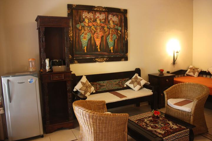 Room 6 of 68