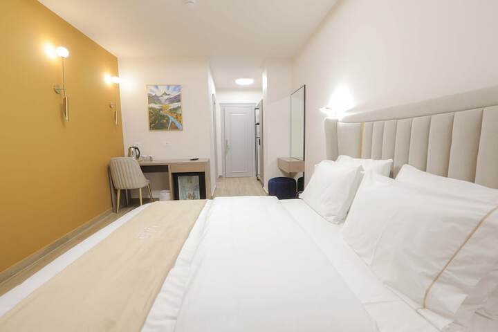 Room 55 of 101