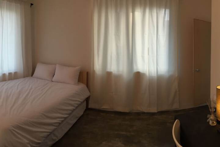 Room 9 of 155