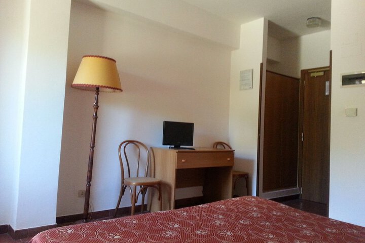Room 25 of 72