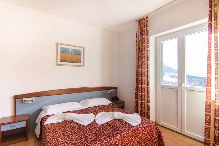 Room 25 of 70
