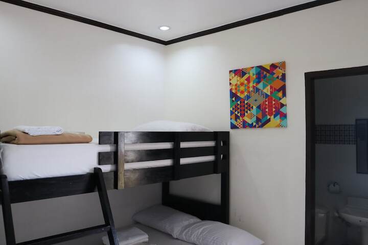 Room 7 of 49