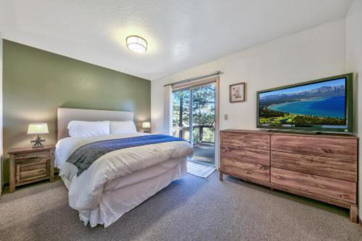 Donner Trail Home 14317 in Truckee, CA