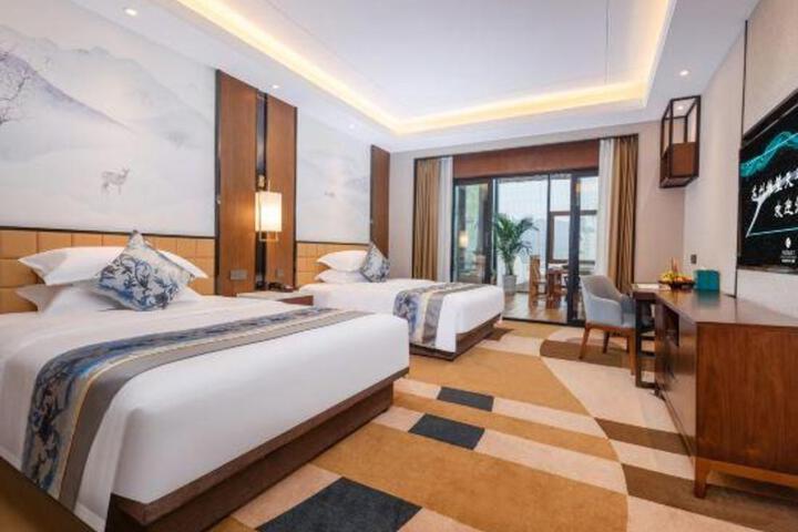 Tianping Hotel