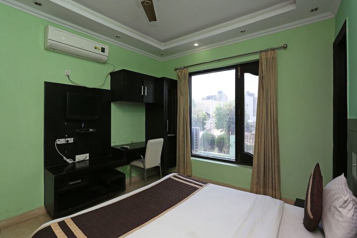Room 19 of 22