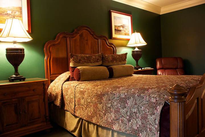 Room 5 of 39