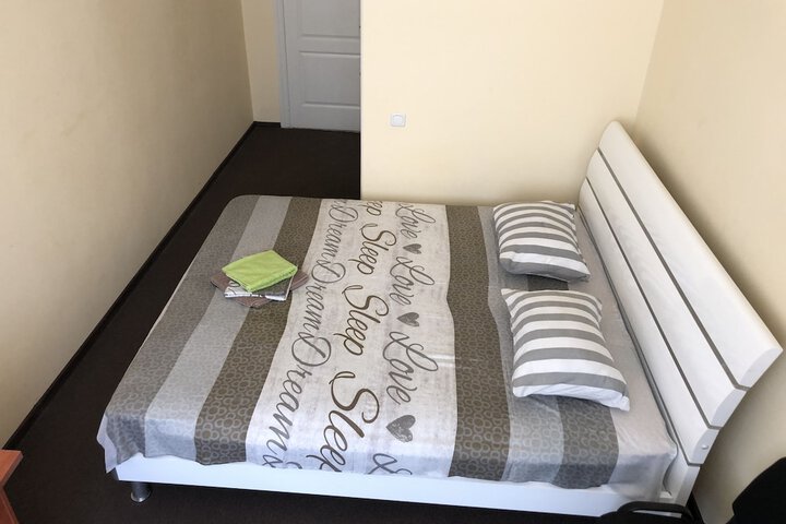 Room 16 of 47