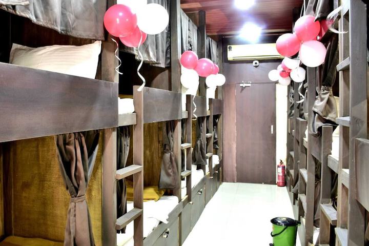 Room 14 of 20
