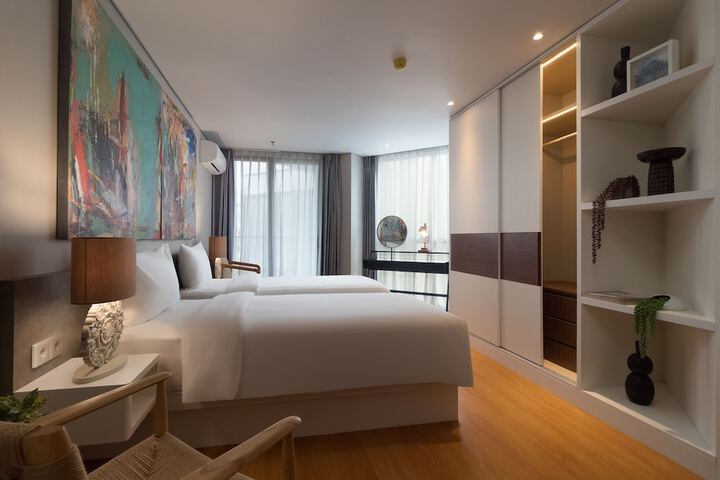 Room 7 of 85