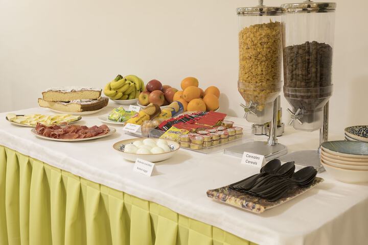 Breakfast/Coffee Service 17 of 26