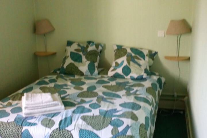 Room 4 of 31