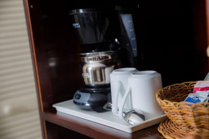 Breakfast/Coffee Service 23 of 71