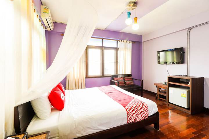 Room 5 of 37