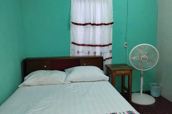 Room 2 of 11