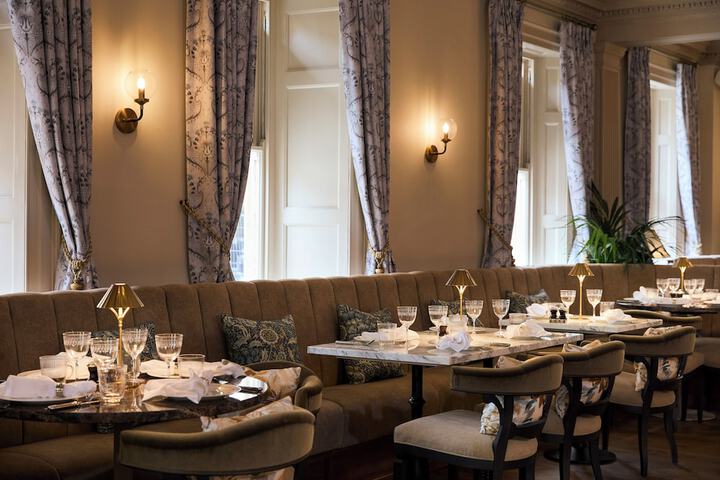 Dining 46 of 78
