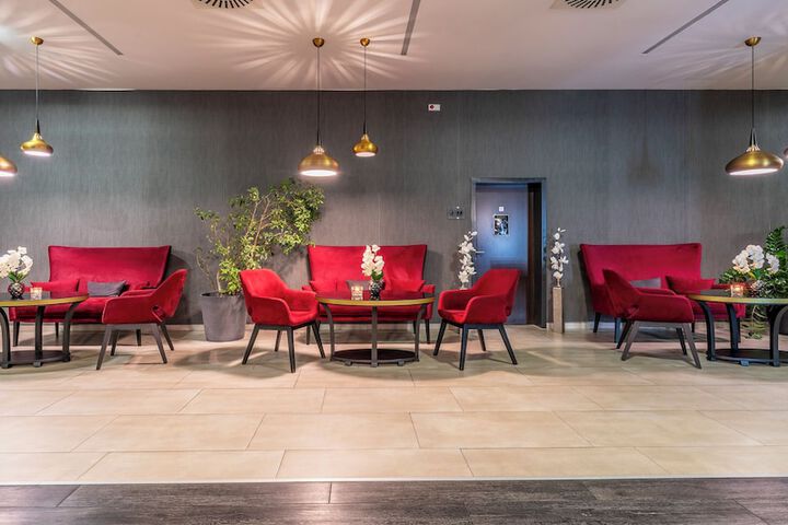 Hotel Lobby