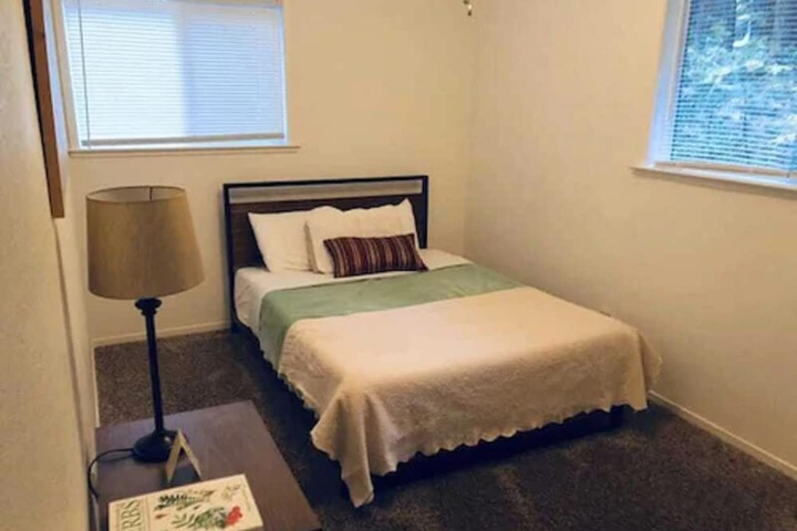 1 King Bed Mountain View (5 of 28)