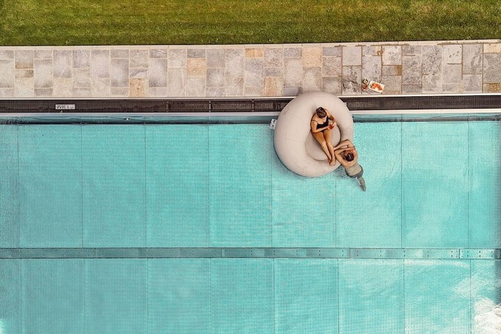 Pool 6 of 34