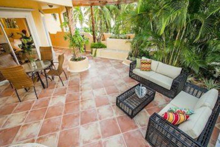 Terrace/Patio 30 of 31