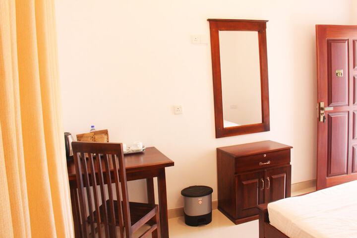 Room 21 of 35