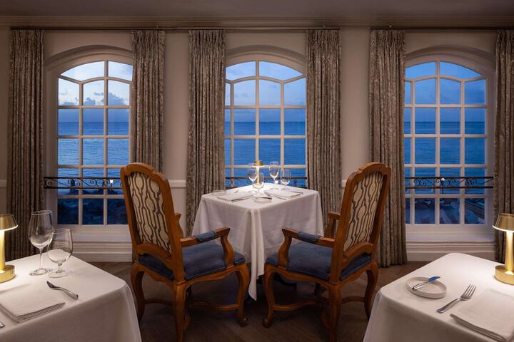 Dining 106 of 165