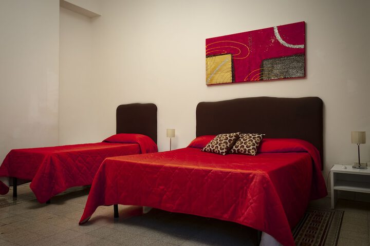 Room 12 of 31