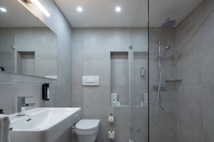 Bath Interior