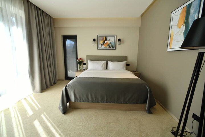 Room 43 of 130
