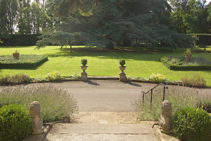 Property Grounds 64 of 93