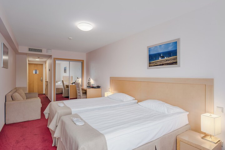 Room 21 of 58
