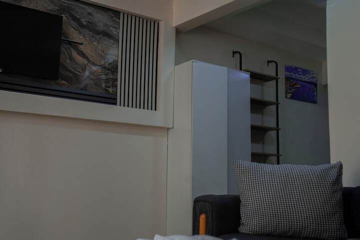 Room 36 of 43
