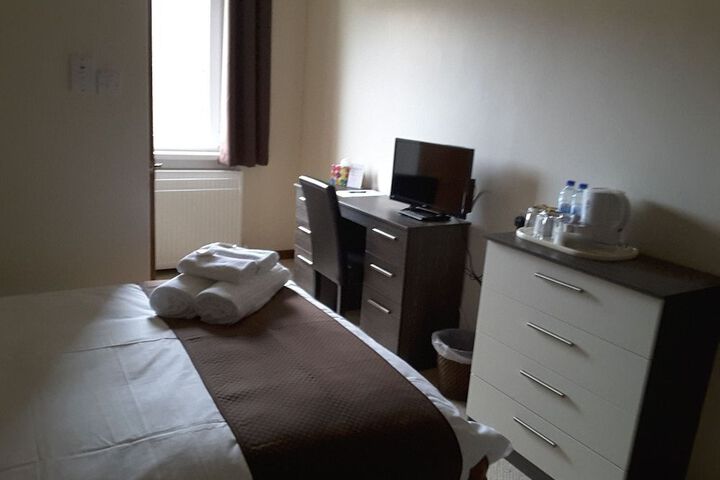 Photo 3