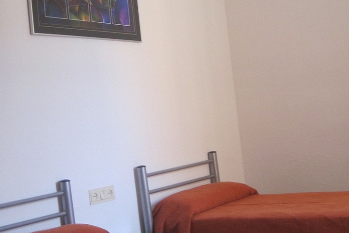 Room 6 of 51