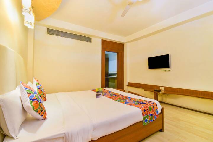 Room 15 of 24