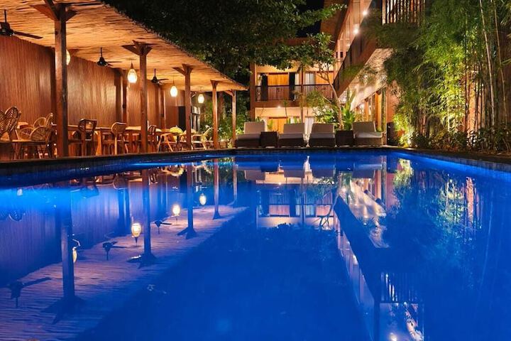 Pool 15 of 24