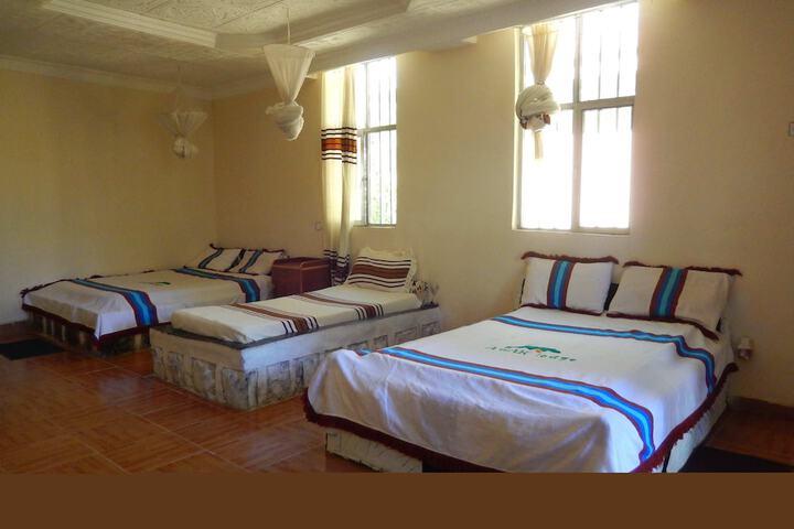 Room 8 of 31