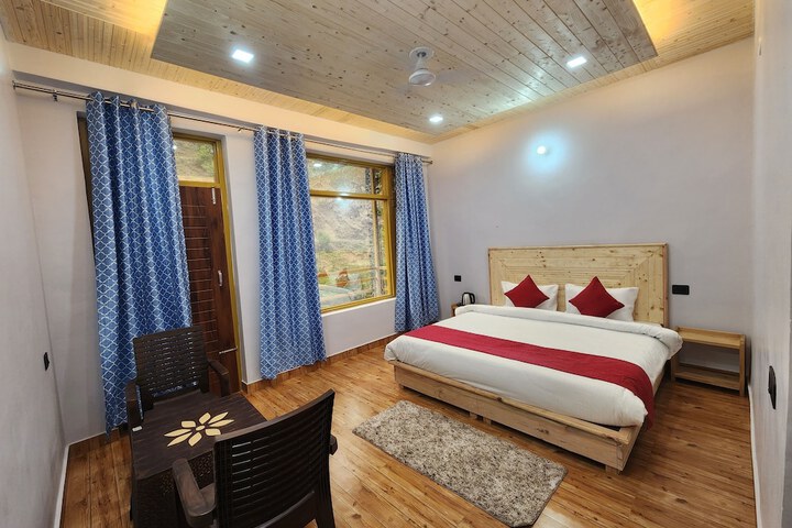 Room 20 of 44