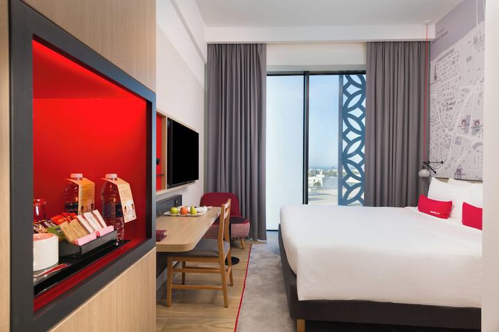 Room 21 of 67